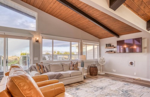 Rockaway Beach Casa | Once Upon a Tide - Rockaway