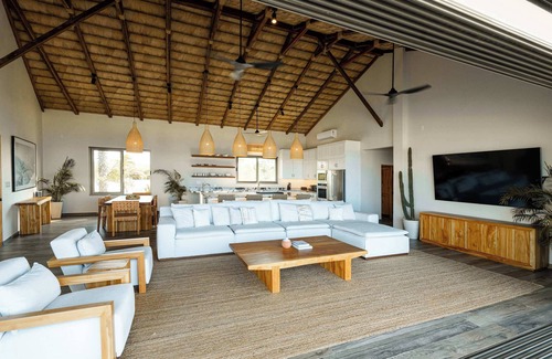 La Ribera Villa | Onda Beach Villa in La Ribera by The Agency Baja
