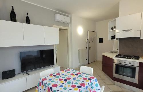 Castro Apartamento | Onda del lago Mountain Lake Iseo Hospitality