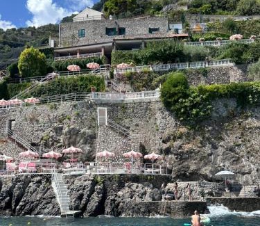 Castiglione Casa | onde di luce