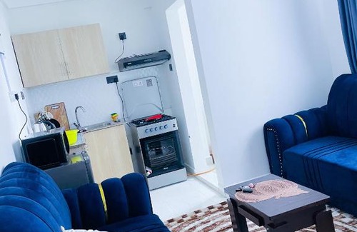 Kiambu Apartamento | One bed airbnb with pool by Omuts