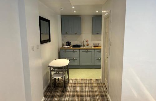 Alness Apartamento | One bed and bathroom with kitchen for self catering Alness
