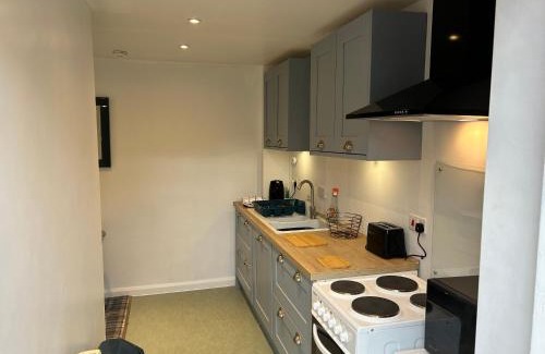 Alness Apartamento | One bed and bathroom with kitchen for self catering Alness