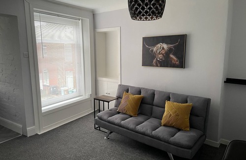 Bellshill Apartamento | One bed apartment,Belvidere Rd, Bellshill.