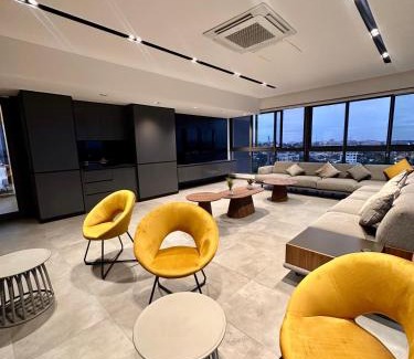 Roman Ridge Apartamento | One bed at Nova by Nyimsy