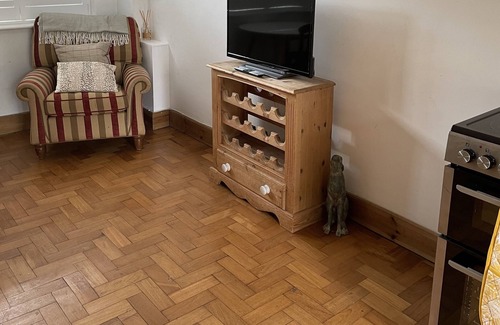 Abingdon Cabaña | ONE BEDROOM ANNEXE