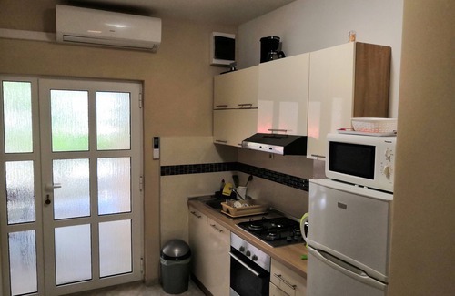 Drvenik Mali Apartamento | Apartamento de una habitación con una terraza Drvenik Mali, Drvenik (A-16787-d)