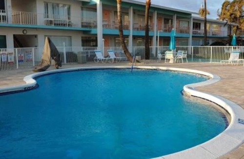 Hillsboro Beach Apartamento | One Bedroom Apartment #105