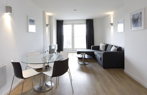 Manchester City Centre Apartamento | One Bedroom Apartment in Central Manchester with pool and view