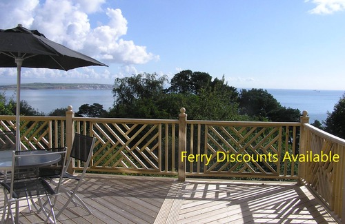 Shanklin Apartamento | One Bedroom Apartment with Private Balcony and Sea Views