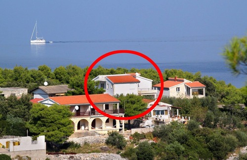 Rogac Apartamento | One bedroom apartment with balcony and sea view Rogač, Šolta (A-21346-b)