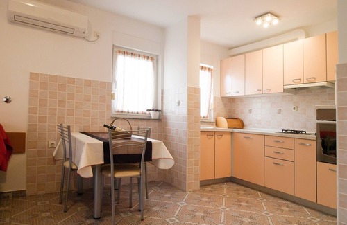 Vinkuran Apartamento | Apartamento de una habitación con una terraza Vinkuran, Pula (A-21016-a)