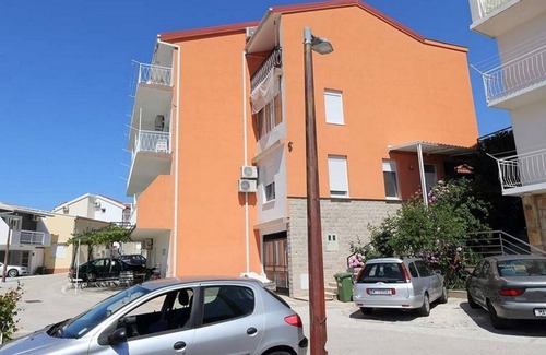Blato Apartamento | Apartamento de una habitación con balcón y vista al mar Zivogosce - Blato, Makarska (A-22253-e)