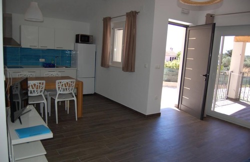 Verunic Apartamento | One bedroom apartment with terrace Verunic, Dugi otok (A-15209-b)