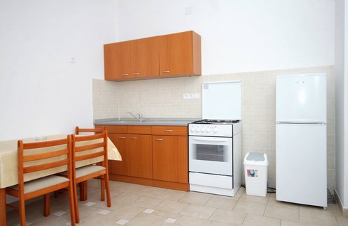 Kustici Apartamento | Apartamento de una habitación en la playa Kustici, Pag (A-6376-g)
