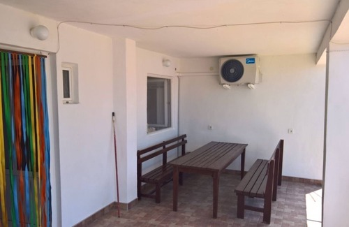 Metajna Apartamento | Apartamento de una habitación con terraza y vista al mar Metajna, Pag (A-6336-f)