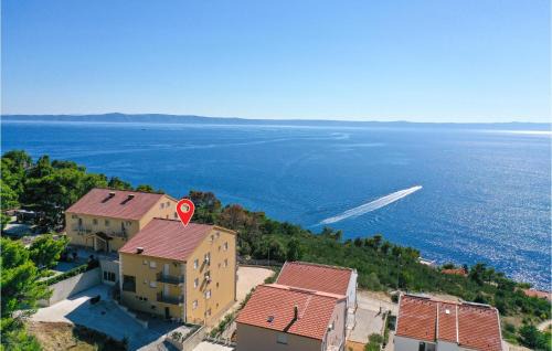 Bratus Apartamento | One-Bedroom Apartment In Krvavica