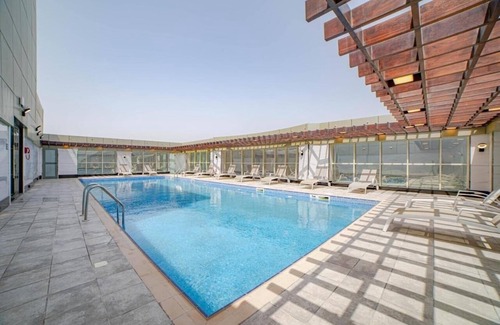 Al-Fujairah Apartamento | One Bedroom Apartment Near Century Mall By E R