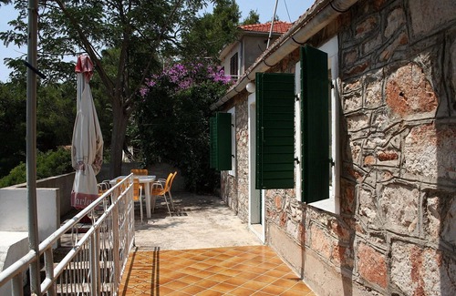 Cove Basina (Jelsa) Apartamento | Apartamento de una habitación en la playa Basina, Hvar (A-4599-g)