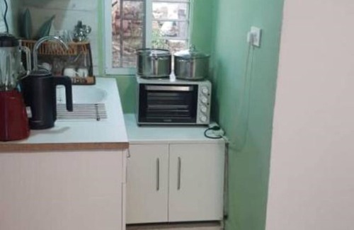 Freetown Apartamento | One-Bedroom Apartment - Mansholl Luxurious Apartment