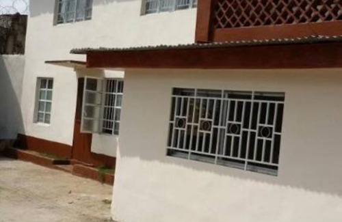 Freetown Apartamento | One-Bedroom Apartment - Mansholl Luxurious Apartment