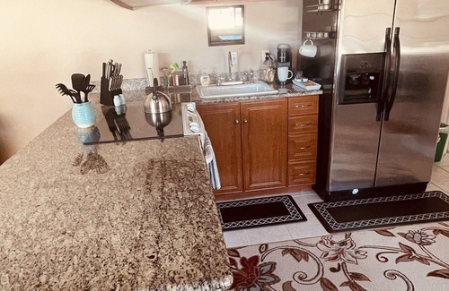 Livermore Apartamento | One bedroom apartment w/ private entrace
