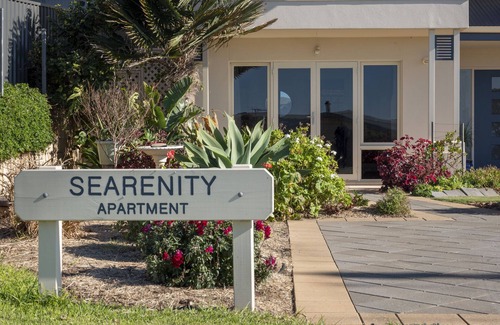 Emu Bay Apartamento | Apartamento de un dormitorio con vistas al mar.