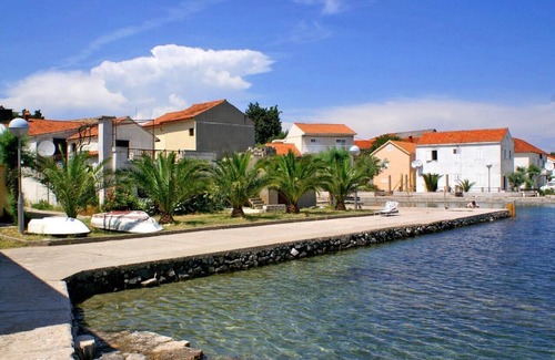 Drace Apartamento | One bedroom apartment with balcony Drace, Peljesac (A-10126-b)