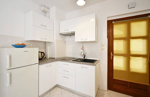 Rabac Apartamento | Apartamento de una habitación con un balcon Rabac, Labin (A-17739-a)