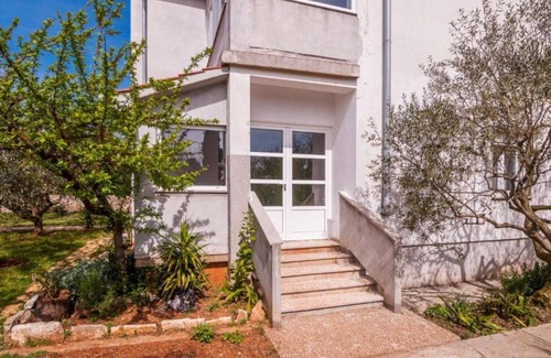 Susica Apartamento | One Bedroom Apartment with Balcony (owner Cvita 1)