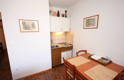 Mandre Apartamento | Apartamento de una habitación con terraza y vista al mar Mandre, Pag (A-6474-c)