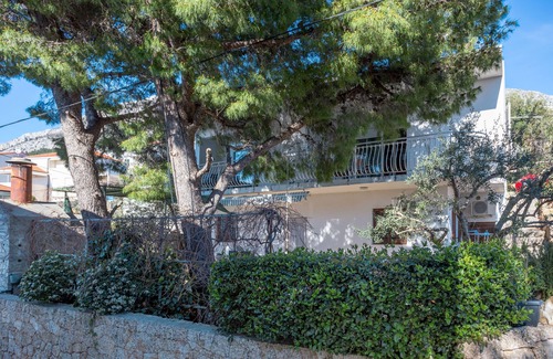Stanici Apartamento | Apartamento de una habitación con terraza y vista al mar Balica Rat, Omis (A-20494-b)
