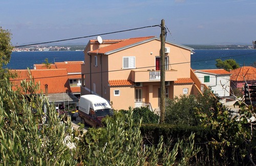 Tkon Apartamento | Apartamento de una habitación con un balcon Tkon, Pasman (A-8455-c)