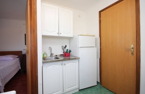Beli Apartamento | Apartamento de una habitación con aire acondicionado Beli, Cres (A-8094-b)
