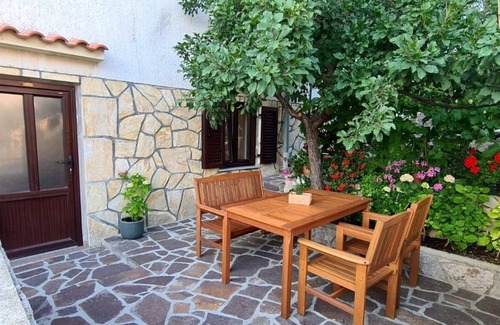 Cres Apartamento | Apartamento de una habitación con una terraza Cres (A-7983-a)
