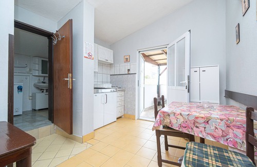 Zrce Apartamento | Apartamento de una habitación con terraza y vista al mar Sveti Marko, Pag (A-21654-a)