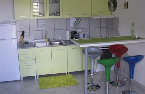 Supetarska Draga Apartamento | One bedroom apartment with balcony and sea view Supetarska Draga - Donja, Rab (A-15602-a)