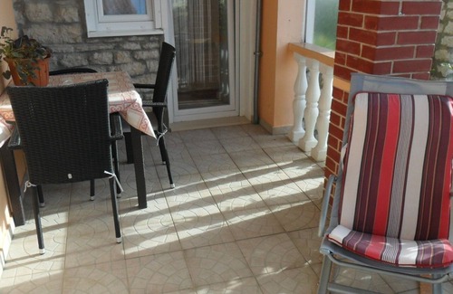 Island Dugi Otok Apartamento | Apartamento de una habitación con una terraza Sali, Dugi otok (A-8153-a)