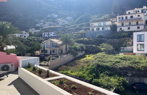 Porto Moniz Apartamento | One bedroom appartement with sea view shared pool and enclosed garden at Porto Moniz 1 km away from the beach