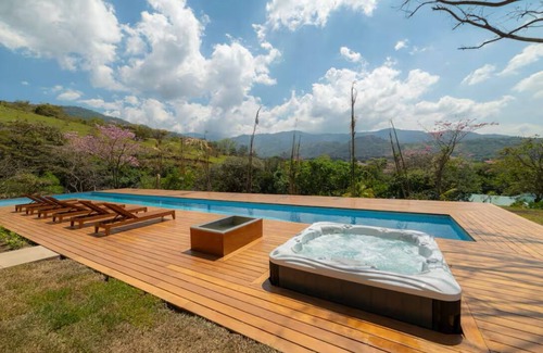 Santa Ana Apartamento | One Bedroom Balcony
