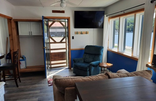 North Bay Cabaña | One bedroom, close to everything.... trout lake north bay