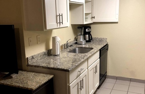 Atlantic City Apartamento | One bedroom High-Rise Suite Located on Atlantic City Boardwalk