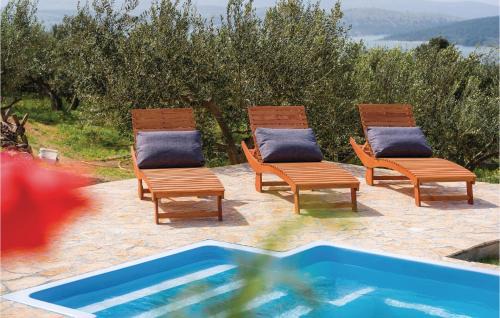 Sibenik Casa | One-Bedroom Holiday Home In Donje Polje