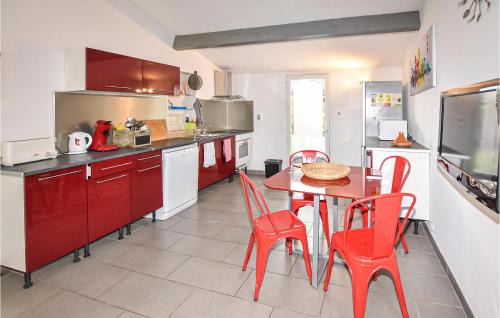 Aubignan Casa | One-Bedroom Holiday Home In Aubignan