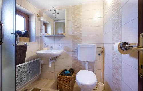 Sveti Ivan Zelina Casa | One-Bedroom Holiday Home In Hrnjanec