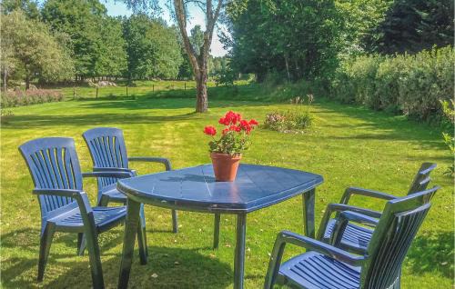 Roke Casa | One-Bedroom Holiday Home In Roke