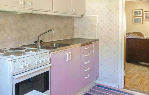 Roke Casa | One-Bedroom Holiday Home In Roke