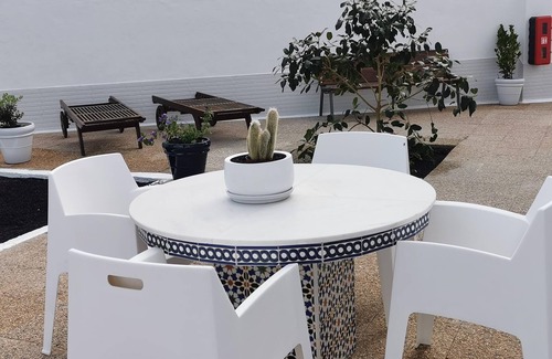 Teguise Apartamento | Apartamento con vistas a la piscina