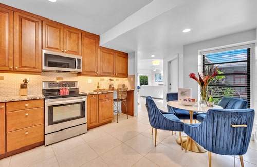 Coral Ridge Condominio | One-bedroom Suite | Heated pool | Dock Access | Quiet Neighborhood | SaltAire Two | RESlDENCES