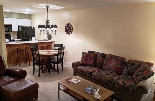 Harbor Springs Condominio | Condominio 15 - Condominios Trout Creek